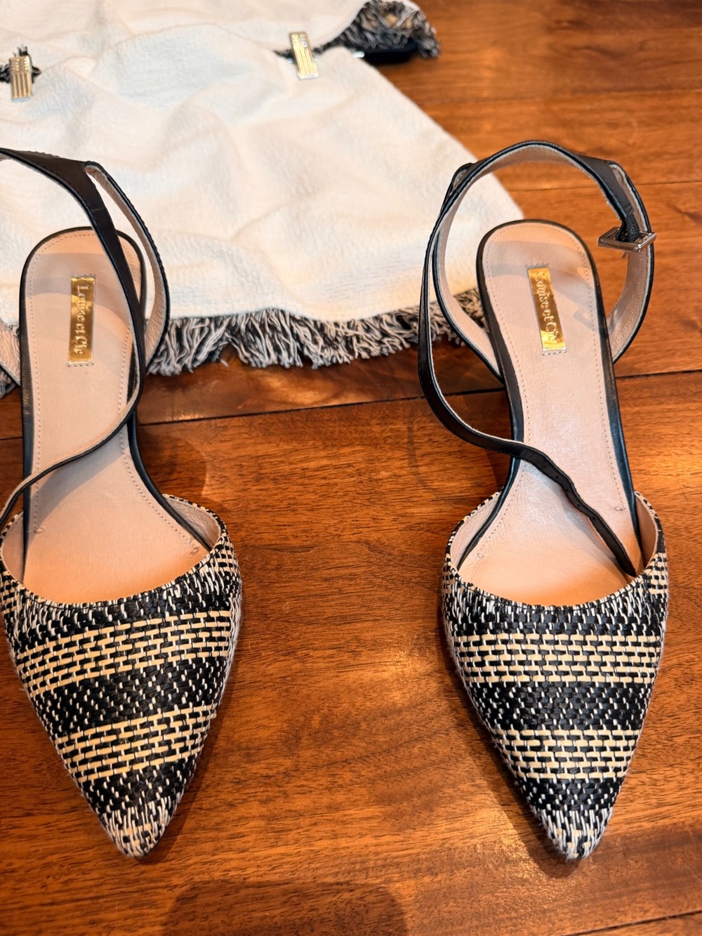 Louise et cie black and gold woven heels - 3 inch and size 10